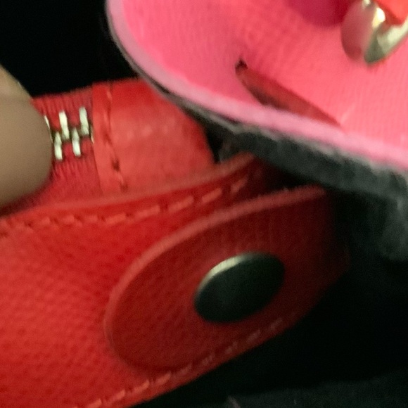 Figus Designer Women’s Red/Pink Leather Handbag - Picture 5 of 13